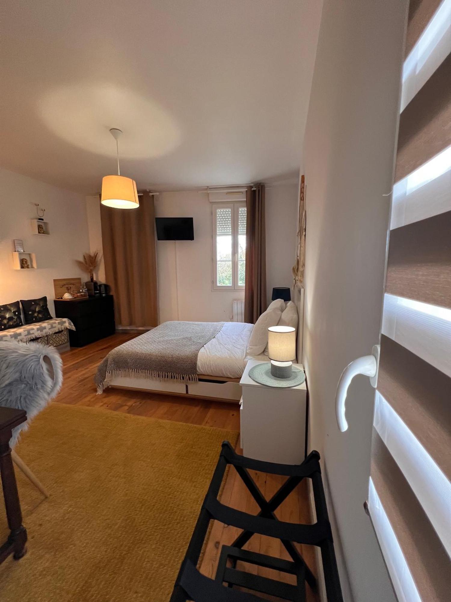Hotes De Micouleau - Pres De Saint-Emilion Vignonet ภายนอก รูปภาพ